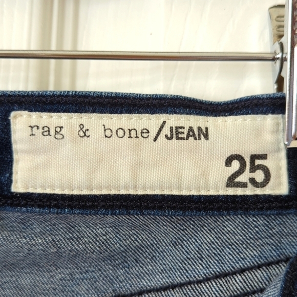 Rag & Bone Classic Dark Wash High Rise 10 Inch Skinny Capri Side Slit Jeans 25 - Picture 8 of 16